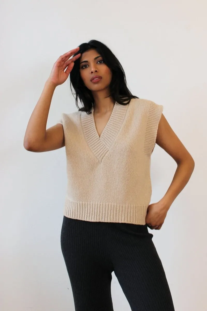 Carolyn Ferreira Revy Sweater Vest (Cream)