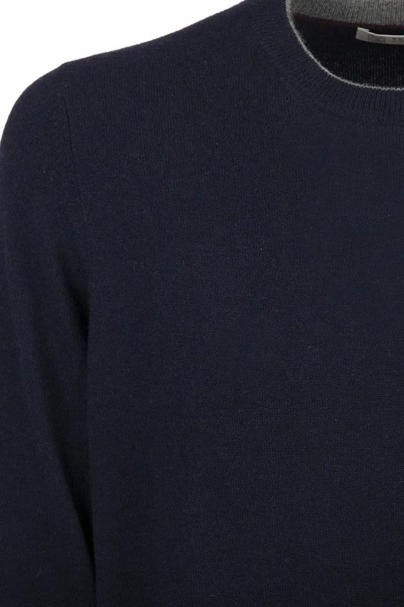 CASHMERE CREWNECK SWEATER