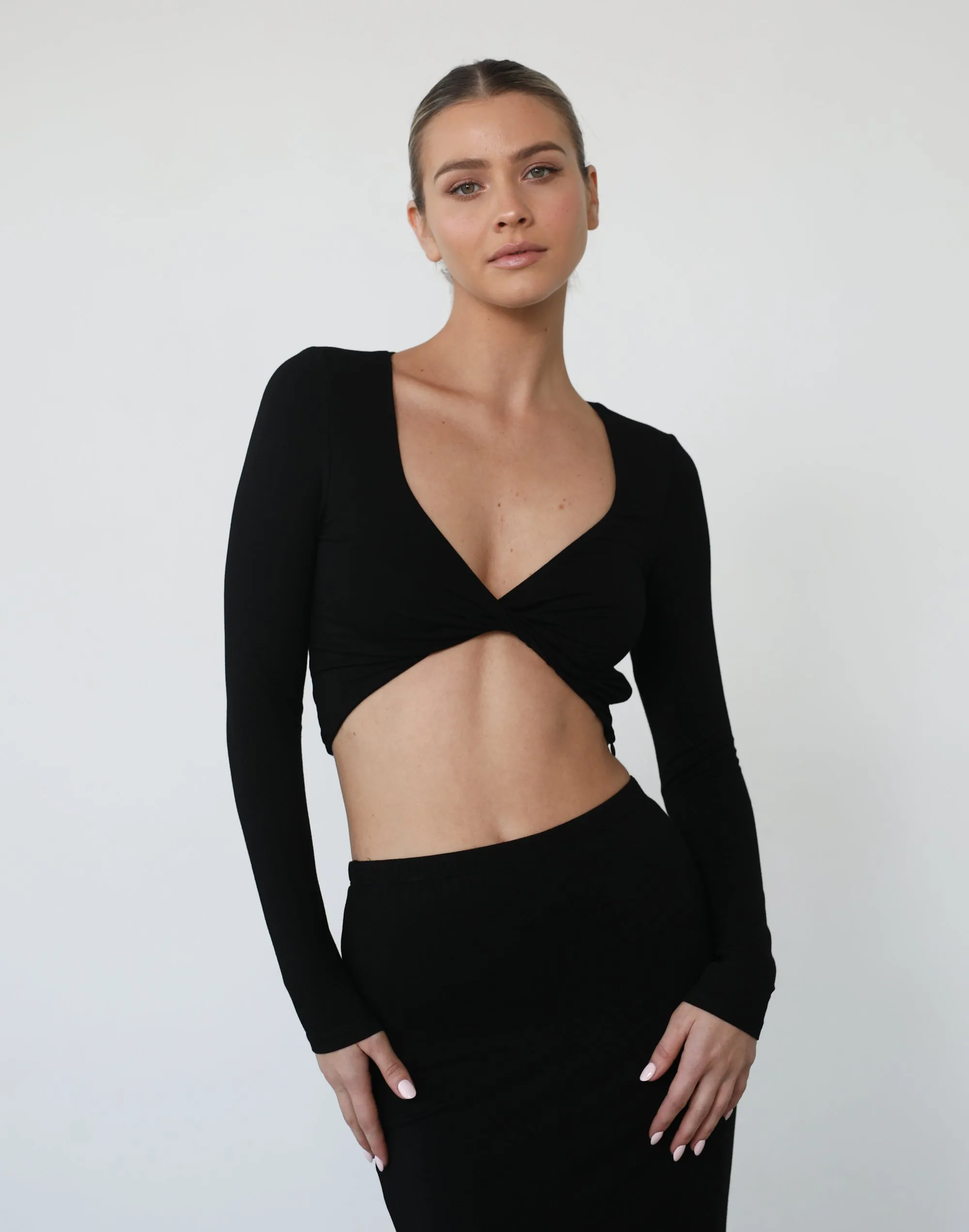 Clerisse Long Sleeve Top (Black)