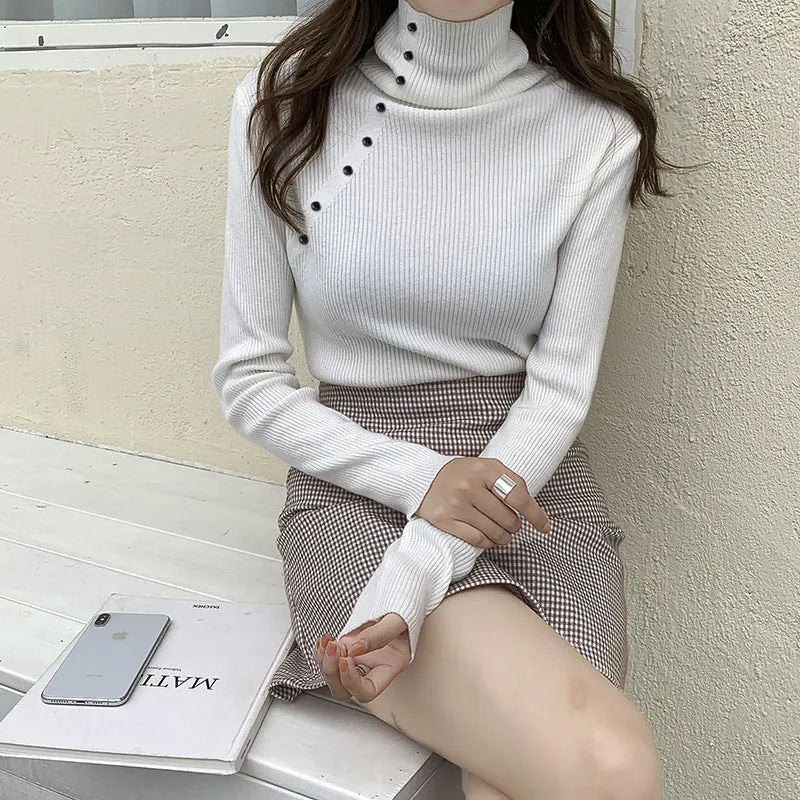 Simple slim sweater