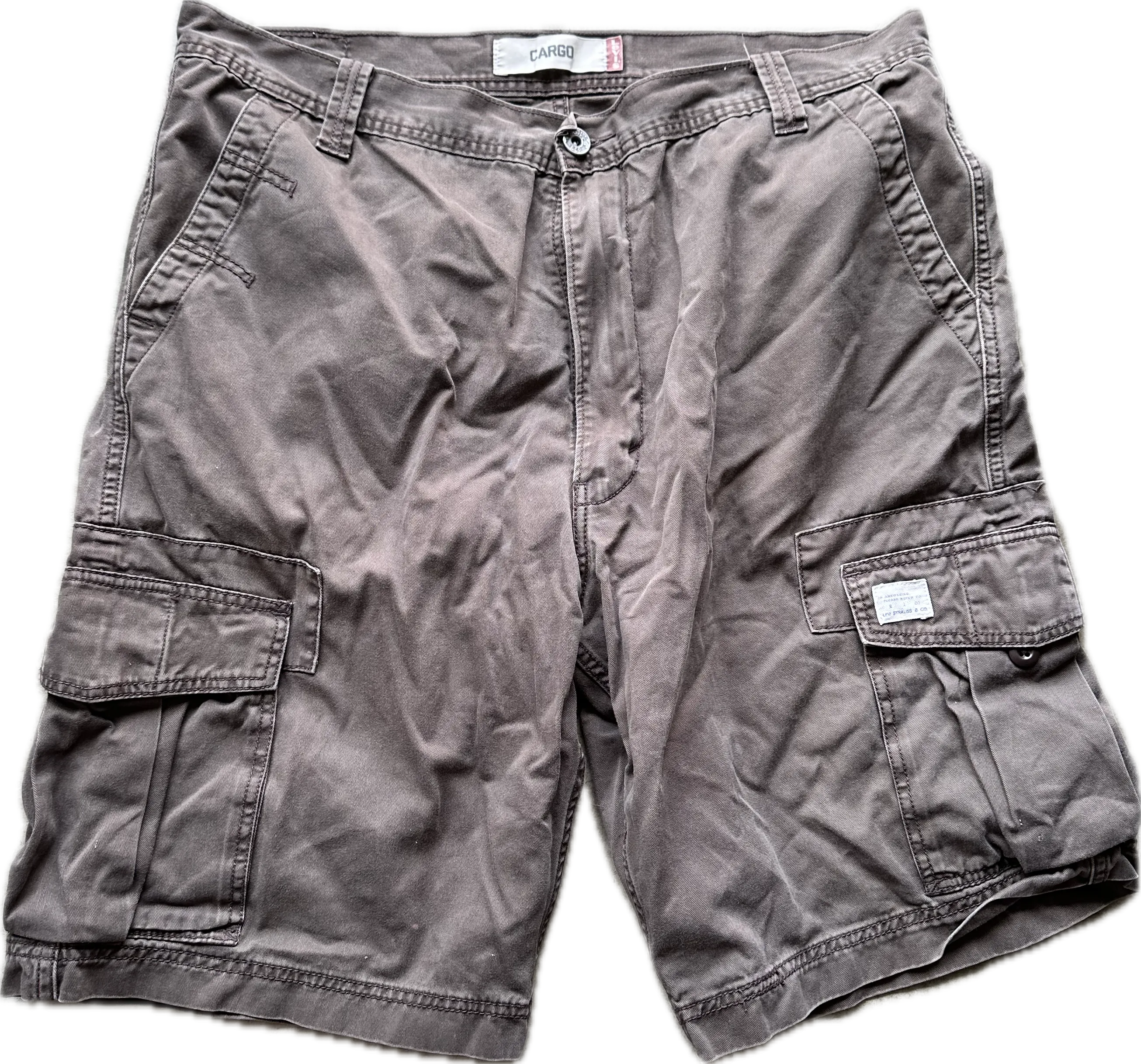 SOA: Clay’s LEVI’S Cargo Shorts (XL)