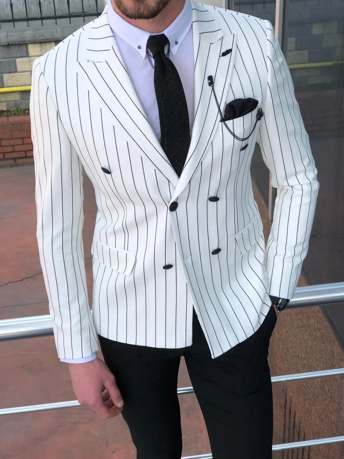 Stenos Slim-Fit Double Breasted Blazer in White