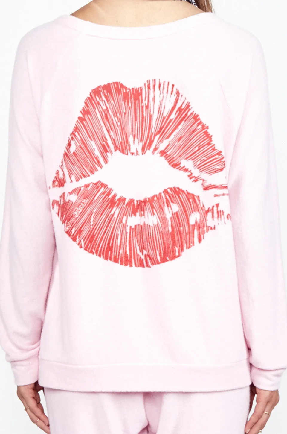 X Exclusive X Love Lip Pullover