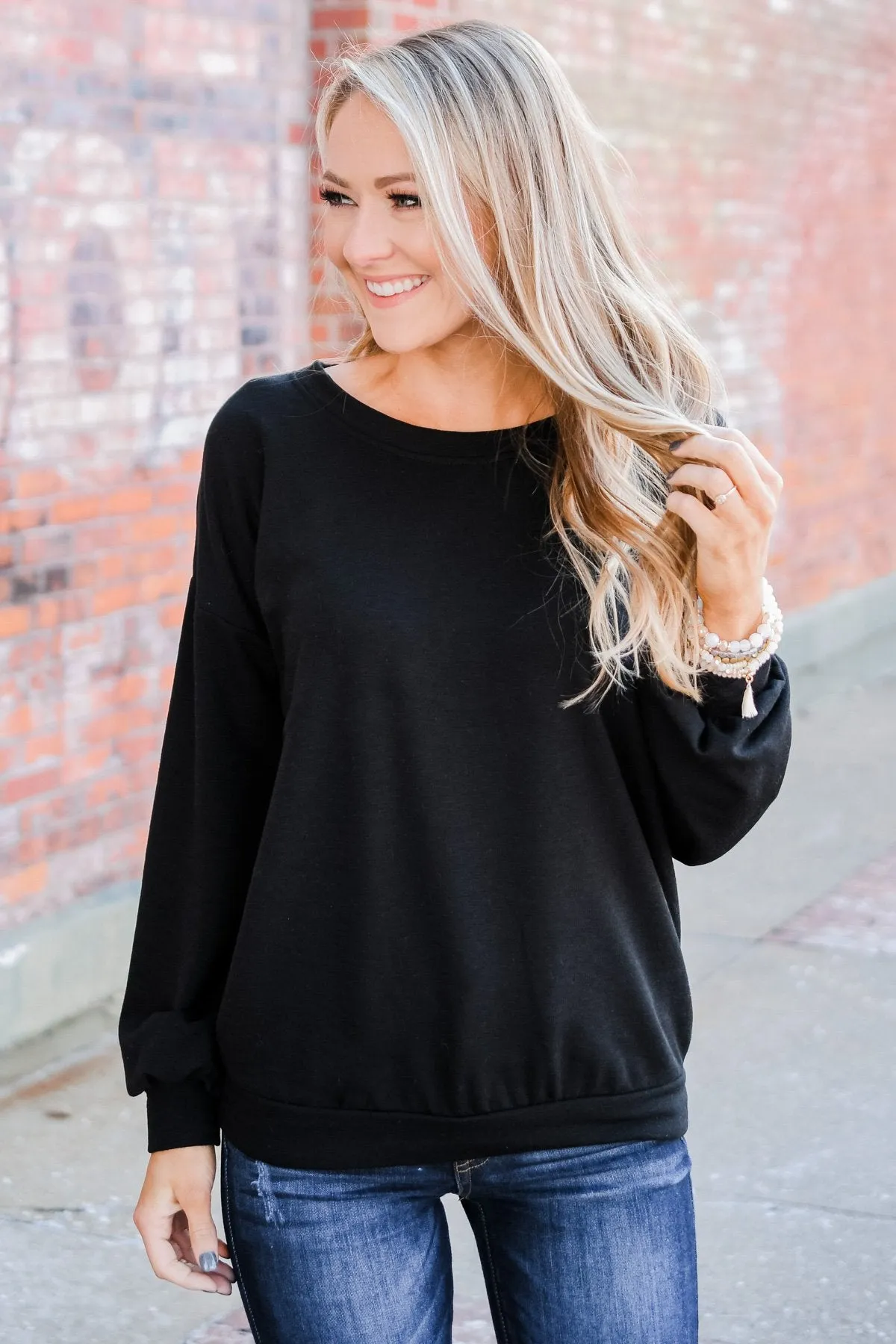 You Make It Easy Pullover Top- Black